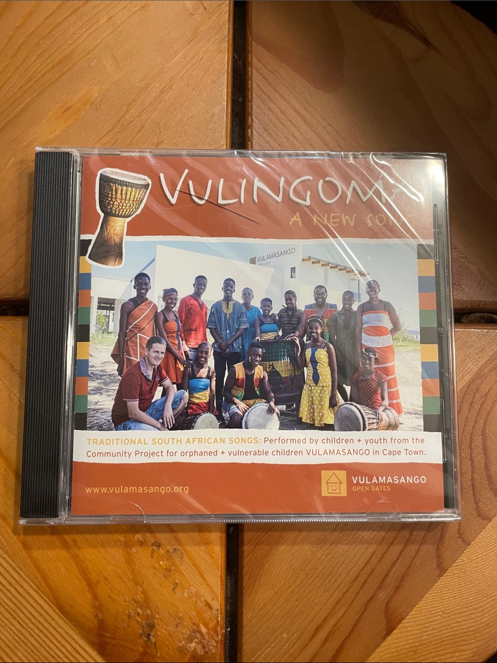 South African children’s choir Vulingoma - A New Song (Orange) - VULAMASANGO